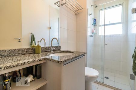 Apartamento para alugar com 76m², 2 quartos e 1 vaga Apartamento para alugar com 76m², 2 quartos e 1 vagaBanheiro da Suíte
