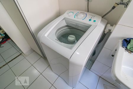 Apartamento para alugar com 76m², 2 quartos e 1 vaga Apartamento para alugar com 76m², 2 quartos e 1 vagaDetalhe da Área de Serviço