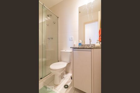 Apartamento para alugar com 76m², 2 quartos e 1 vaga Apartamento para alugar com 76m², 2 quartos e 1 vagaBanheiro Social