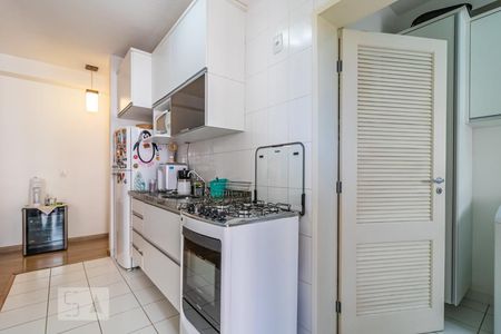 Apartamento para alugar com 76m², 2 quartos e 1 vaga Apartamento para alugar com 76m², 2 quartos e 1 vagaCozinha
