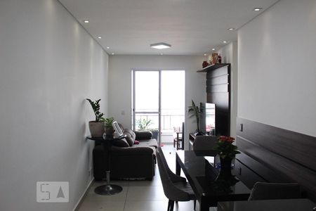 Sala de Apartamento com 2 quartos, 58m² Jaguaribe