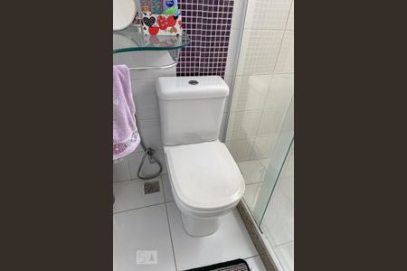 Apartamento à venda com 180m², 4 quartos e 1 vaga Apartamento à venda com 180m², 4 quartos e 1 vagaBanheiro do Quarto 1