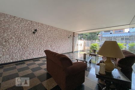 Apartamento à venda com 4 quartos, 180m² em Olaria, Rio de Janeiro