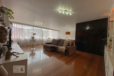 Sala de apartamento à venda com 4 quartos, 180m² em Olaria, Rio de Janeiro