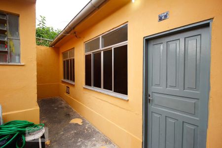 Studio à venda com 40m², 1 quarto e sem vaga Studio à venda com 40m², 1 quarto e sem vagaEntrada