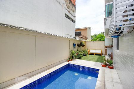 Piscina de apartamento à venda com 2 quartos, 92m² em Vargem Pequena, Rio de Janeiro