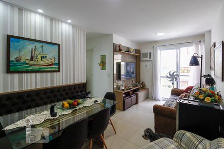 Sala de apartamento à venda com 2 quartos, 92m² em Vargem Pequena, Rio de Janeiro