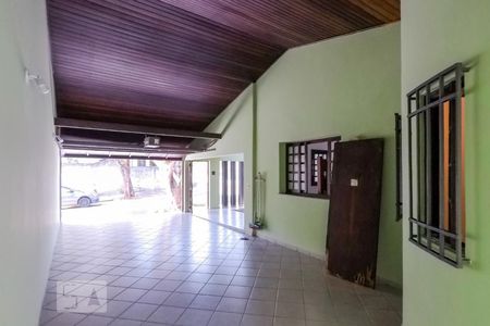 Casa para alugar com 320m², 4 quartos e 3 vagasGaragem