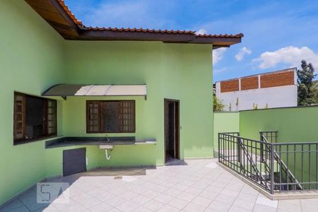 Casa para alugar com 320m², 4 quartos e 3 vagasQuintal