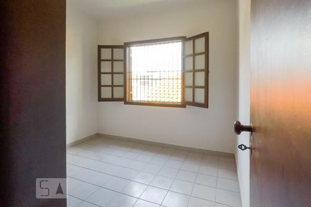 Casa para alugar com 320m², 4 quartos e 3 vagasQuarto 3