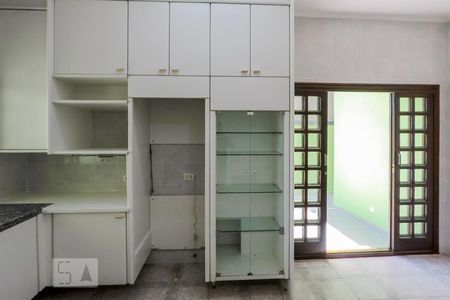 Casa para alugar com 320m², 4 quartos e 3 vagasCozinha