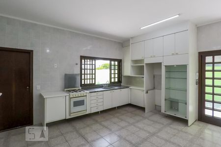 Casa para alugar com 320m², 4 quartos e 3 vagasCozinha