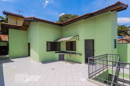 Casa para alugar com 320m², 4 quartos e 3 vagasQuintal