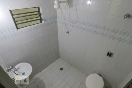 Casa para alugar com 320m², 4 quartos e 3 vagasBanheiro do salão