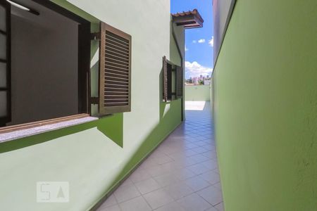 Casa para alugar com 320m², 4 quartos e 3 vagasCorredor