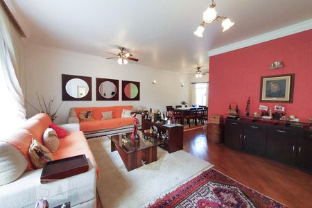 Sala de casa à venda com 4 quartos, 440m² em Alto da Lapa, São Paulo