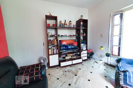 Casa à venda com 440m², 4 quartos e 3 vagasSala de tv