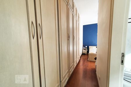 Casa à venda com 440m², 4 quartos e 3 vagasQuarto 2