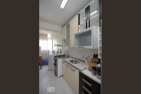 Apartamento à venda com 65m², 2 quartos e 1 vagaCozinha