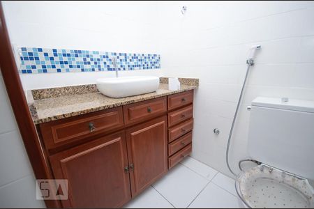 Apartamento à venda com 80m², 2 quartos e 1 vagaBanheiro Social