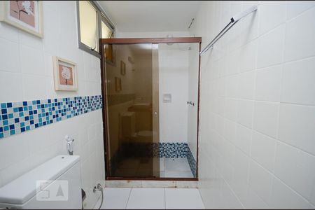 Apartamento à venda com 80m², 2 quartos e 1 vagaBanheiro da Suíte