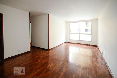 Apartamento à venda com 80m², 2 quartos e 1 vagaSala