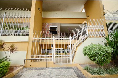 Apartamento à venda com 80m², 2 quartos e 1 vagaFachada