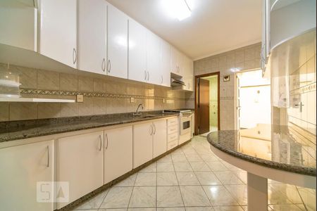 Apartamento à venda com 90m², 3 quartos e 3 vagasCozinha 