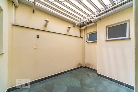 Apartamento à venda com 90m², 3 quartos e 3 vagasQuintal Interno