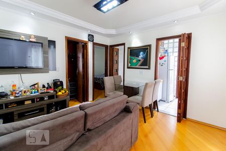 Sala de apartamento à venda com 2 quartos, 52m² em Jardim Adriana, Guarulhos
