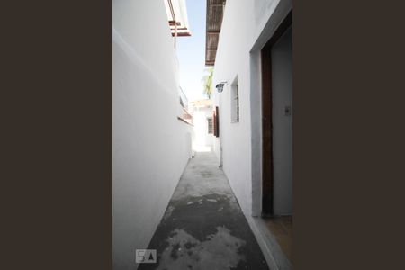 Casa para alugar com 150m², 3 quartos e 1 vaga Casa para alugar com 150m², 3 quartos e 1 vagaCorredor