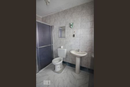 Banheiro do Quarto 2 de casa para alugar com 3 quartos, 150m² em Jardim São Paulo(zona Norte), São Paulo