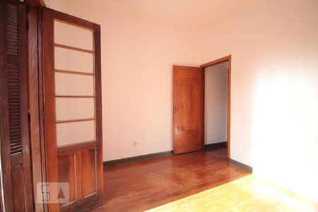 Quarto 1 de casa para alugar com 3 quartos, 150m² em Jardim São Paulo(zona Norte), São Paulo