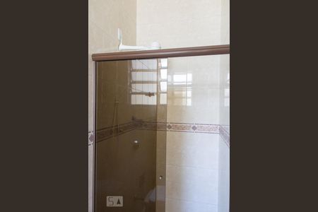 Apartamento para alugar com 80m², 2 quartos e sem vagaBanheiro