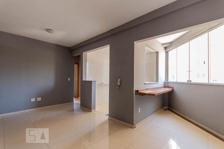 Sala de apartamento para alugar com 2 quartos, 72m² em Copacabana, Belo Horizonte