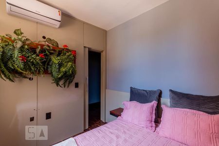 Apartamento para alugar com 216m², 3 quartos e 2 vagas Apartamento para alugar com 216m², 3 quartos e 2 vagasQuarto 2