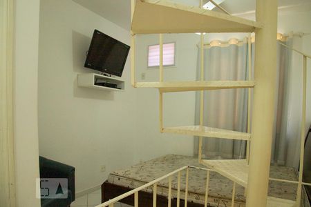 Quarto 1 de casa de condomínio para alugar com 2 quartos, 45m² em Vargem Pequena, Rio de Janeiro