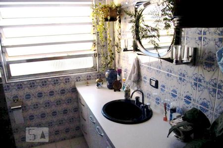 Apartamento à venda com 91m², 3 quartos e sem vagaBanheiro