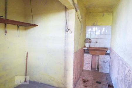 Casa à venda com 300m², 3 quartos e 1 vaga Casa à venda com 300m², 3 quartos e 1 vagaDetalhe da area de serviço