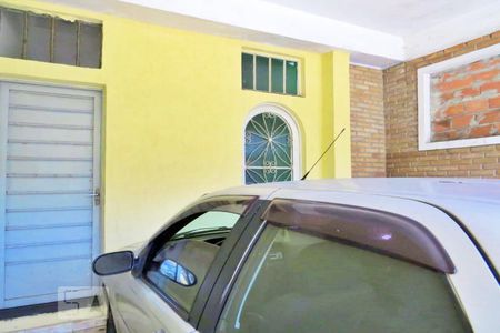 Casa à venda com 300m², 3 quartos e 1 vaga Casa à venda com 300m², 3 quartos e 1 vagaGaragem