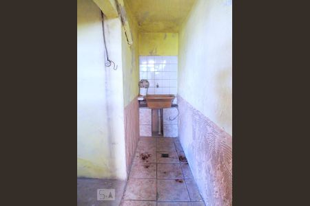 Casa à venda com 300m², 3 quartos e 1 vaga Casa à venda com 300m², 3 quartos e 1 vagaDetalhe da area de serviço