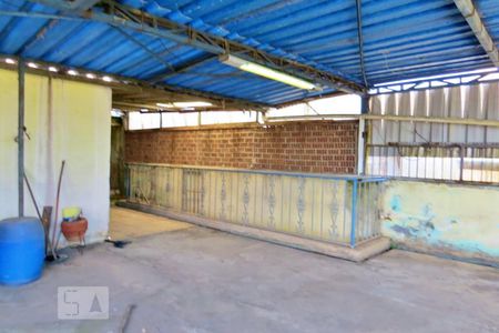 Casa à venda com 300m², 3 quartos e 1 vaga Casa à venda com 300m², 3 quartos e 1 vagaVaranda 2