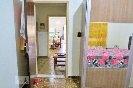 Casa à venda com 300m², 3 quartos e 1 vaga Casa à venda com 300m², 3 quartos e 1 vagaQuarto 2