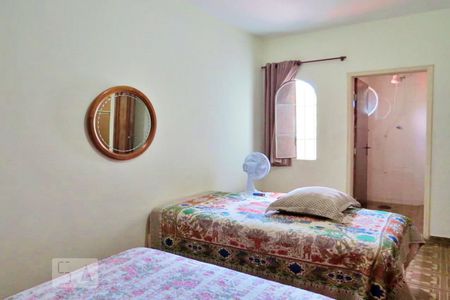 Casa à venda com 300m², 3 quartos e 1 vaga Casa à venda com 300m², 3 quartos e 1 vagaQuarto Suíte