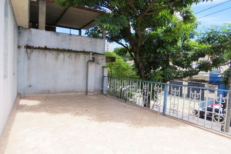 Casa à venda com 300m², 3 quartos e 1 vaga Casa à venda com 300m², 3 quartos e 1 vagaVaranda 1