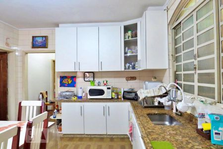 Casa à venda com 300m², 3 quartos e 1 vaga Casa à venda com 300m², 3 quartos e 1 vagaCozinha - Armários