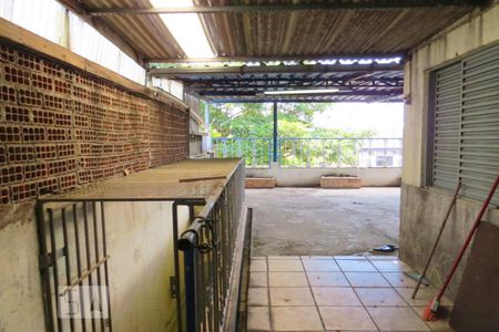 Casa à venda com 300m², 3 quartos e 1 vaga Casa à venda com 300m², 3 quartos e 1 vagaÁrea comum