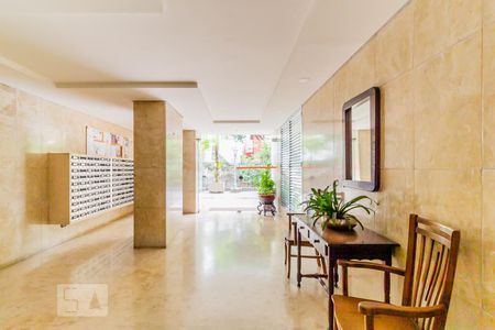 Apartamento para alugar com 55m², 2 quartos e sem vagaHall Social