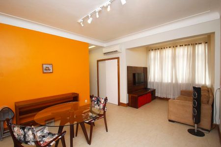 Apartamento à venda com 103m², 2 quartos e sem vagaSala