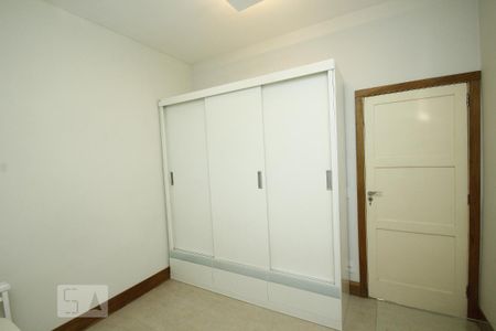 Apartamento à venda com 103m², 2 quartos e sem vagaQuarto 2